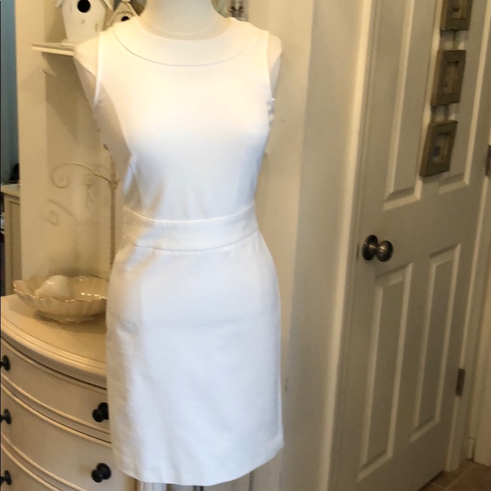 DKNY SZ 2 sleeveless dress.